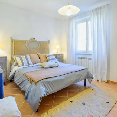 Cozy In Pianezza Cicagna With Wifi بيت للعطل *