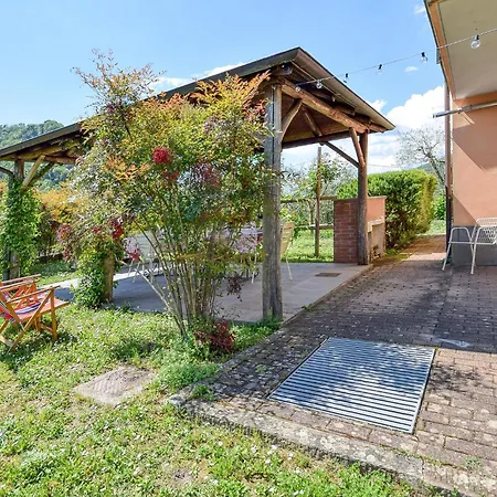 Cozy In Pianezza Cicagna With Wifi بيت للعطل *