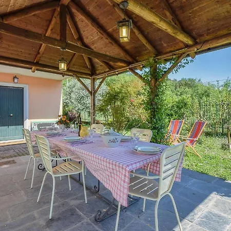 Cozy In Pianezza Cicagna With Wifi بيت للعطل *